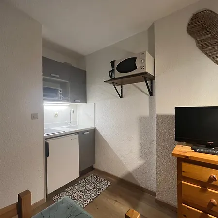 Cosy A Avec Terrasse Et Parking - Fr-1-498-92