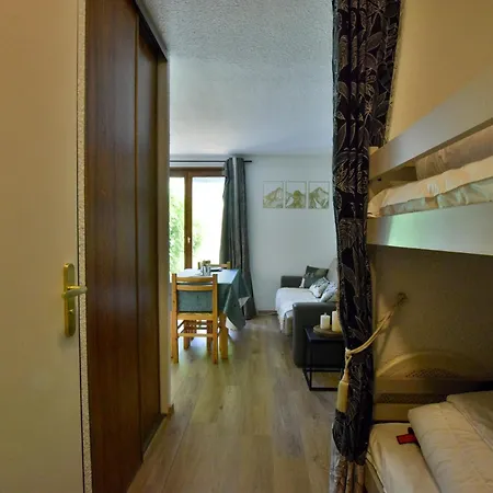 Cosy à Avec Terrasse Et Parking - Fr-1-498-92 Appartement Bernex