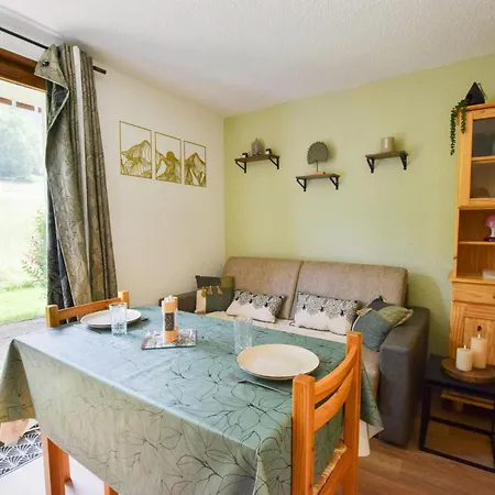 Cosy A Avec Terrasse Et Parking - Fr-1-498-92 Apartment